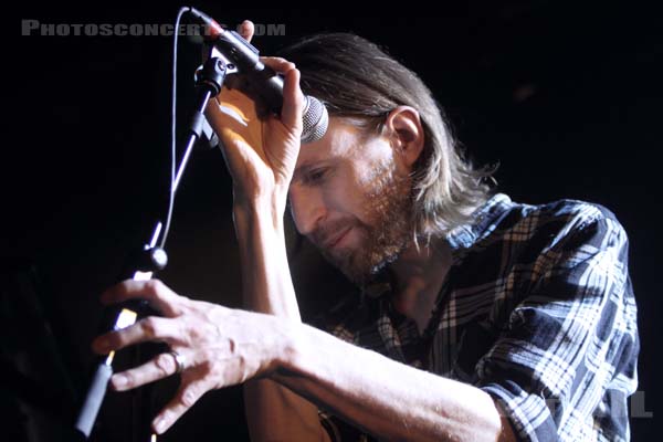 JAY-JAY JOHANSON - 2010-12-01 - PARIS - La Maroquinerie - 